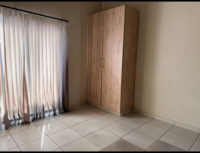 3 BEDROOM TOWNHOUSE FOR SALE IN WATERKLOOF AH